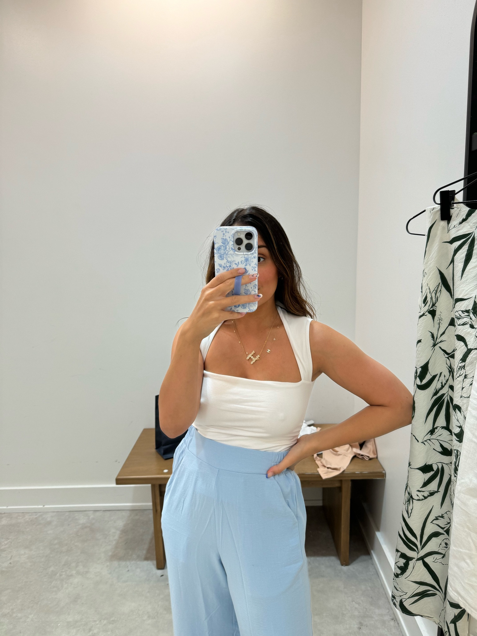 How cutie is this top!? It’s so flattering too! Wearing a small 

#LTKStyleTip #LTKFindsUnder50 #LTKFindsUnder100