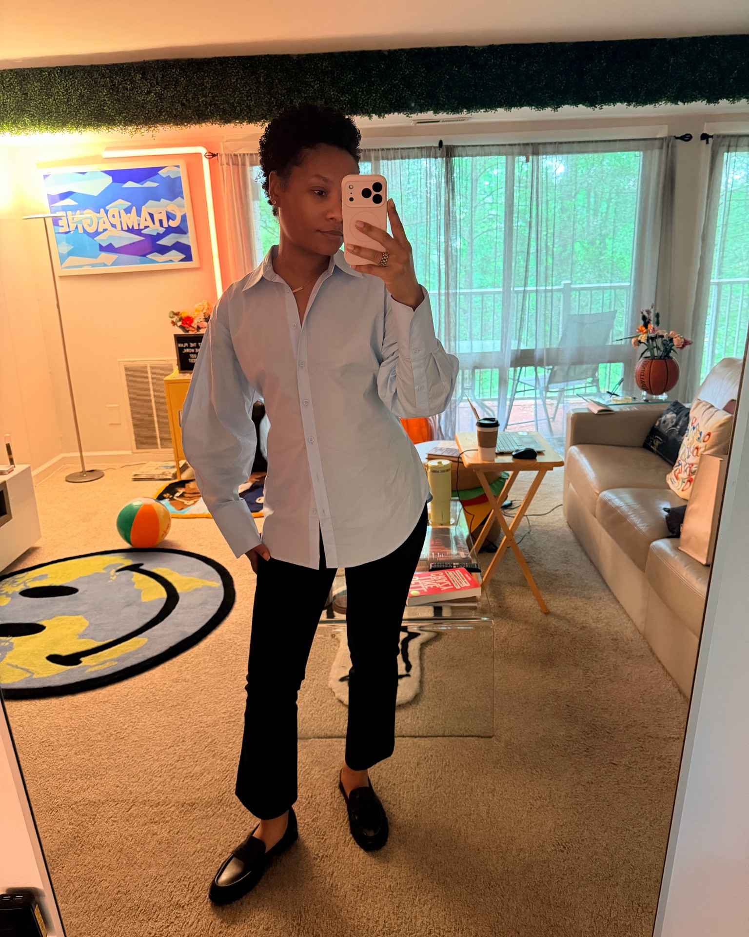 This blue button up was exactly what my wardrobe needed! I love the tailored fit and the cinched waist. It’s also 100% cotton! 

#walmart #scoop #notsobasicbasic

#LTKootd #LTKgrwm #LTKMothersDay