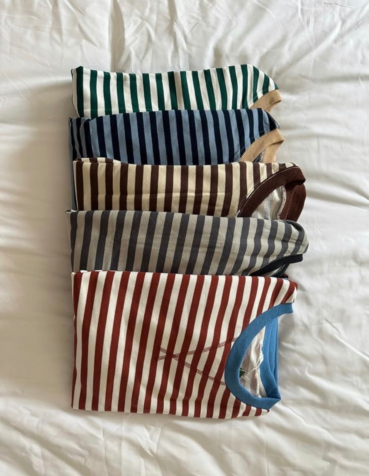 Stripes are in!😍💕 The best oversized sweatshirts that I’m really loving right now!  ￼

#LTKdayinmylife #LTKgrwm #LTKootd
