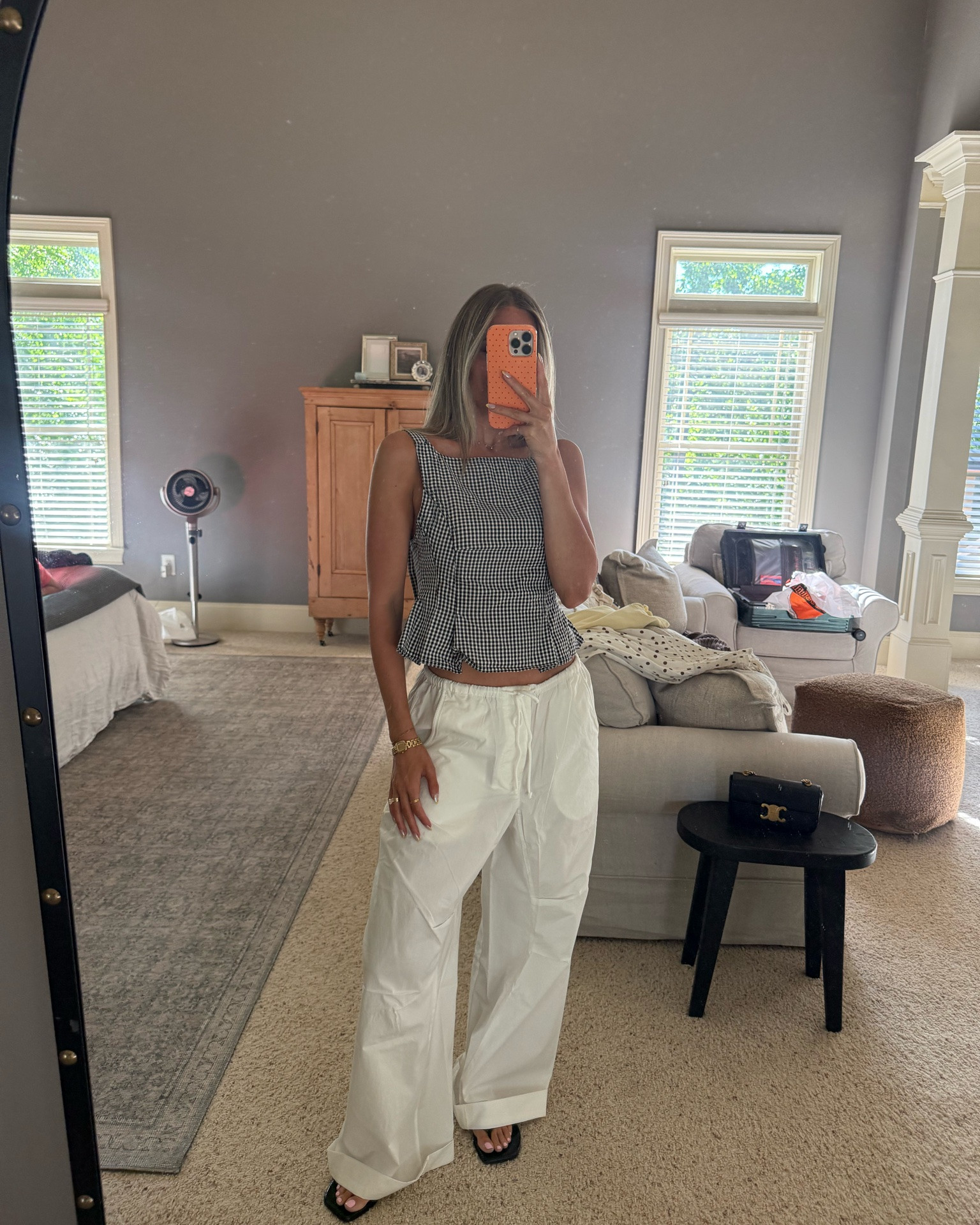 Xs in pants and still oversized. Size down if you want a more fitted fit. Tall girl friendly. I have them rolled twice.

#LTKSeasonal #LTKdayinmylife #LTKgrwm