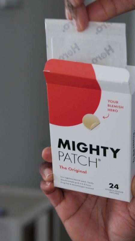 When it comes to pimples, we don’t pop–we PATCH! Can you spot the Invisible+ @herocosmetics Mighty Patch?


#ad #target #targetpartner #MightyPatch #HeroPartner
#targetfinds


#LTKbeauty #LTKover40 #LTKfindsunder50