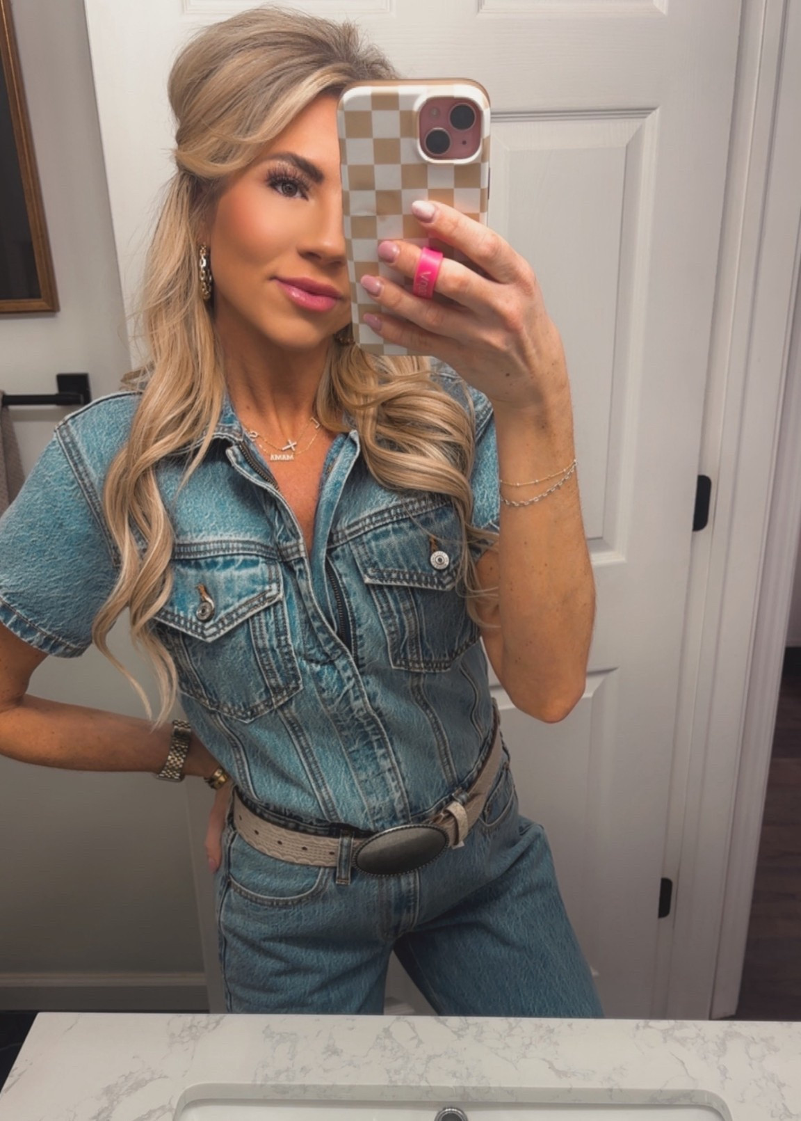 Good genes 🫶🏼 #jeans#jumpsuit#90’s#jumper#abercrombie

#LTKPetite #LTKootd #LTKSaleAlert