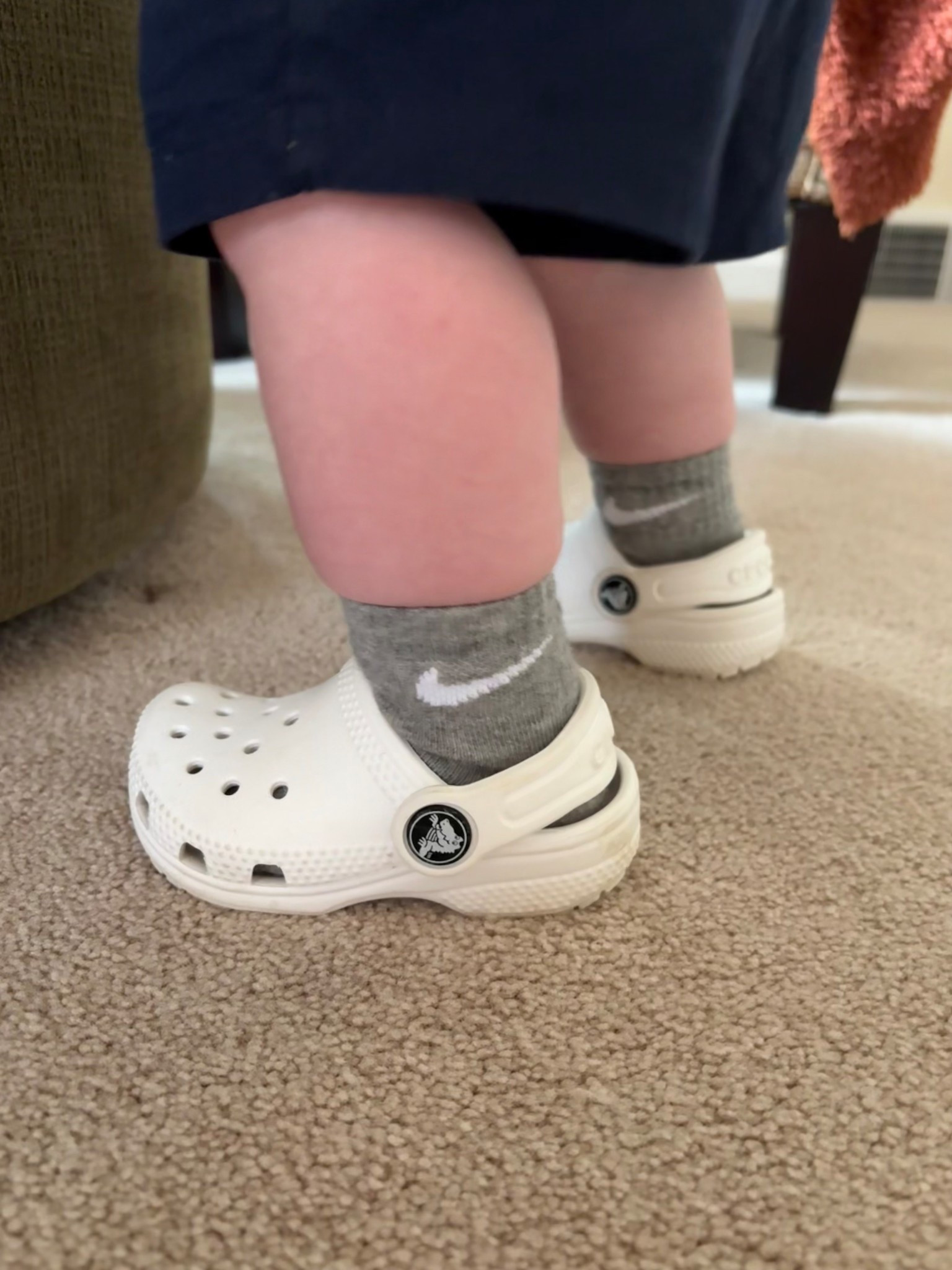 Toddler outfit essential: Crocs & Nike socks on repeat 🐊☀️ easy summer style #LTKkids #toddlershoes #toddlerfashion #summeroutfit #momfinds #toddlerstyle #crocsstyle #nikebaby #toddlermusthaves #ltkunder50


#LTKBaby #LTKKids #LTKFamily