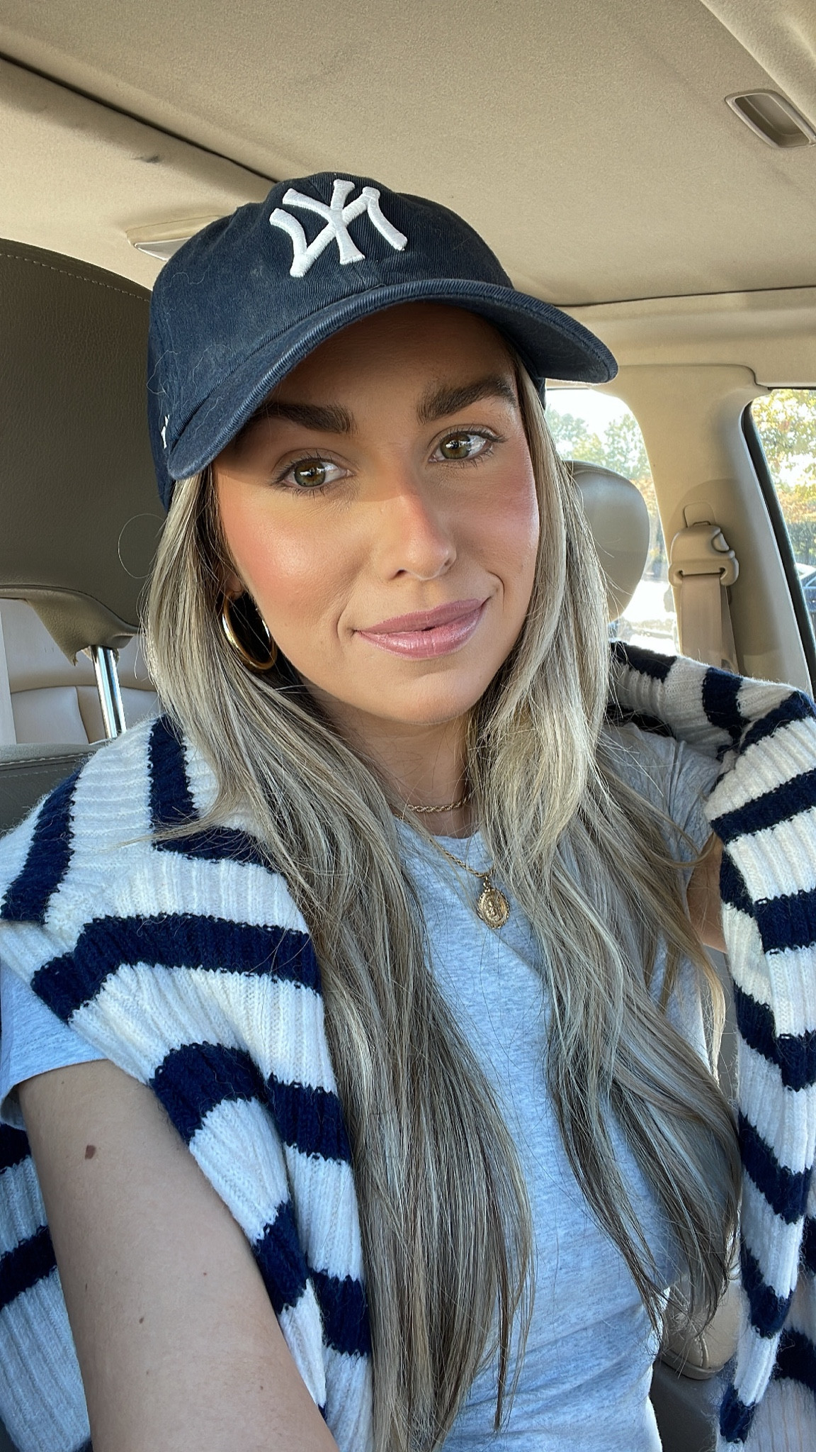 Yesterday’s soft makeup for running errands 🫶🏼 

#LTKfindsunder50 #LTKfindsunder100 #LTKbeauty