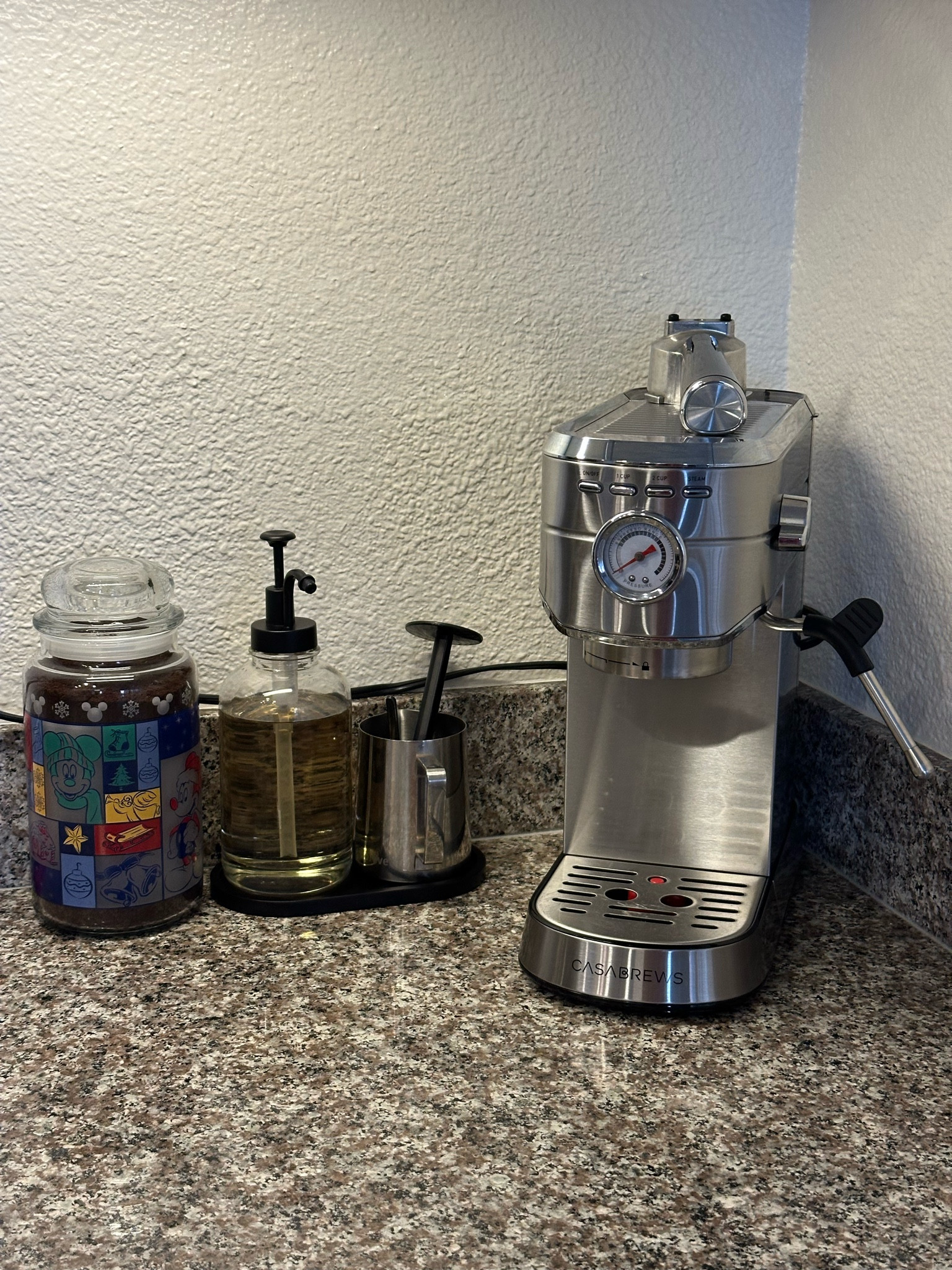 Coffee Machine & Syrup bottles ☕️

#LTKHome