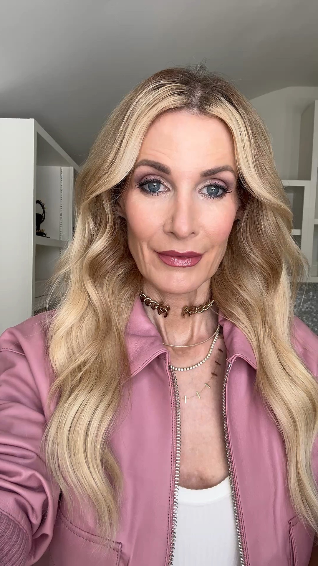 One of my absolute favorite places to find designer jewelry and handbags is Fashionphile — yes, F-A-S-H-I-O-N-P-H-I-L-E! ✨ Everything is high-quality, authentic, and you can score designer pieces at a fraction of the price. These timeless pieces will go a long way in any woman’s wardrobe and are perfect for elevating any outfit.

#ad #FashionphilePartner #FashionphileFinds @Fashionphile

