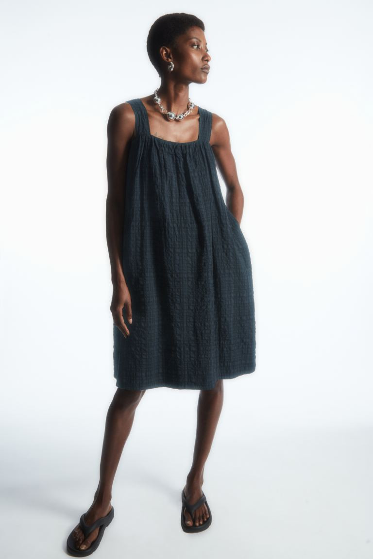 CHECKED SEERSUCKER MINI DRESSCHECKED SEERSUCKER MINI DRESS | H&M (DE, AT, CH, NL, FI)