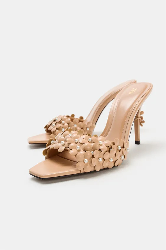 FLORAL APPLIQU\u00c9 HEELED SANDALS | Zara UK