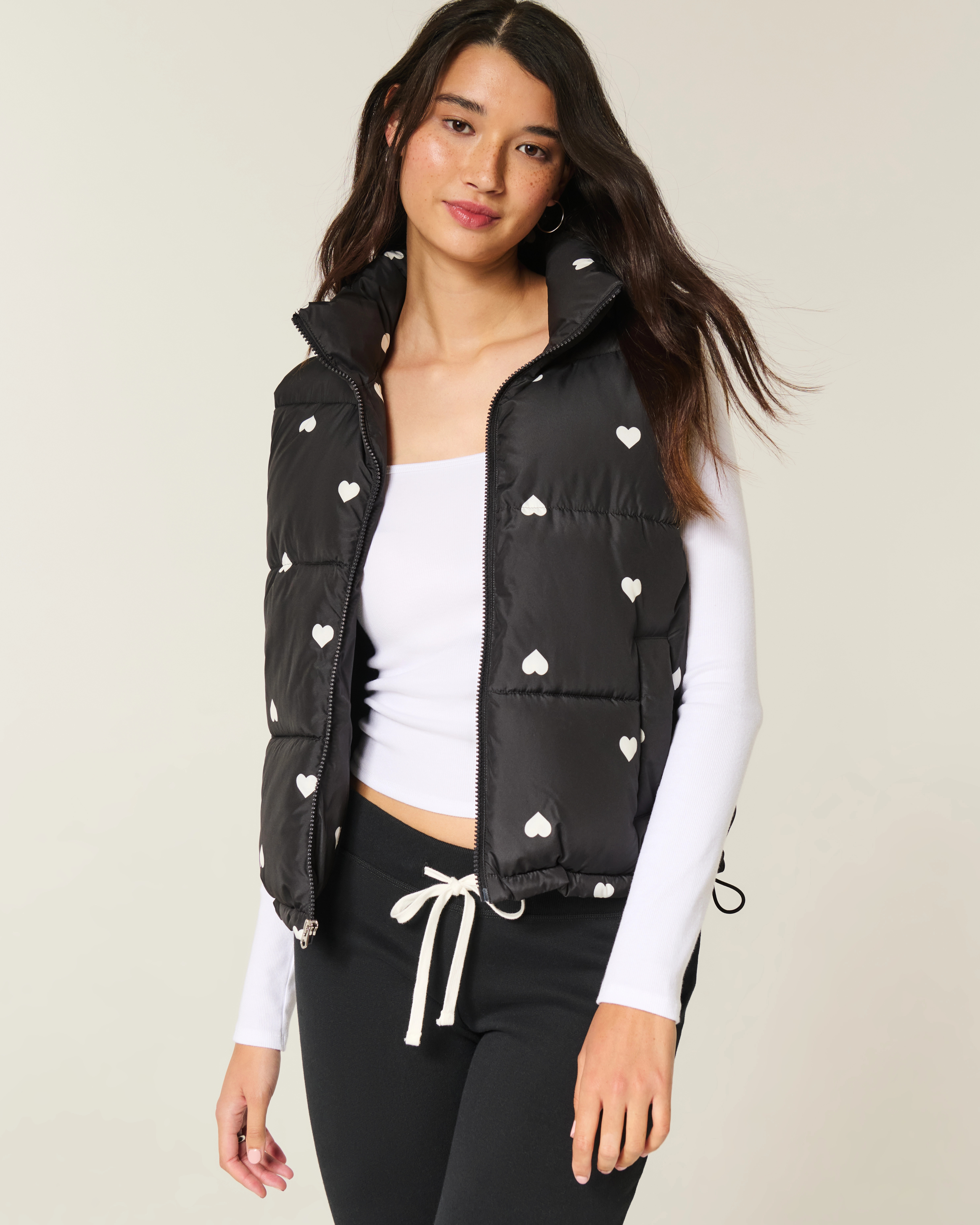 Heart Pattern Puffer Vest | Hollister (US)