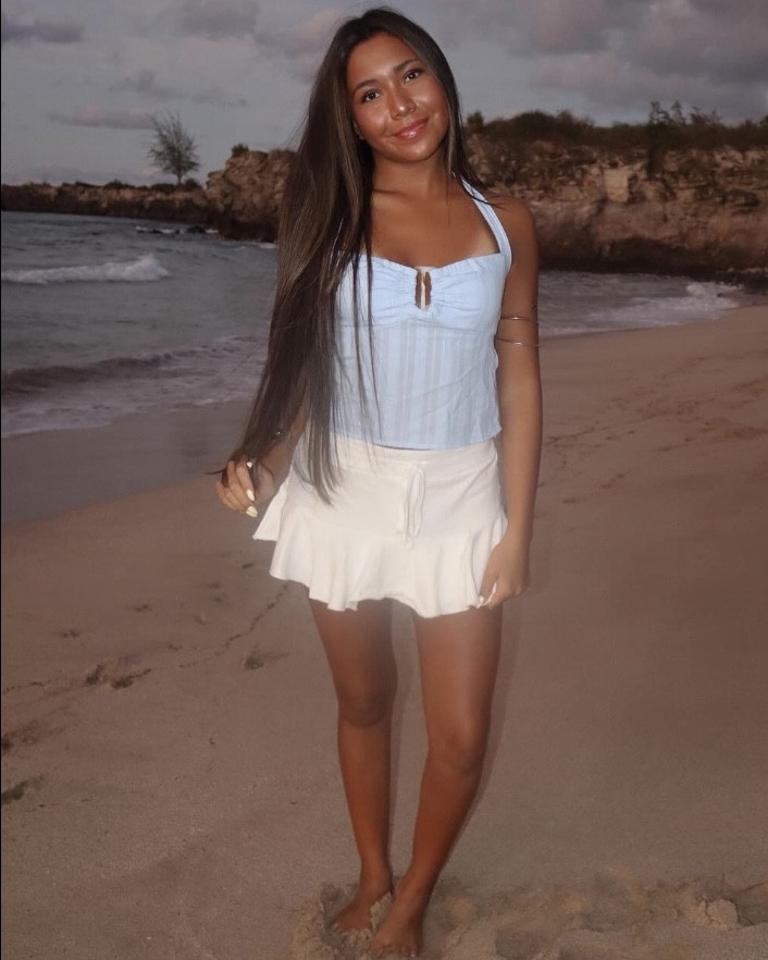 Beach outfit 🩵🤍 Skirt from Brandy Melville!

#LTKFindsUnder100 #LTKFindsUnder50 #LTKU