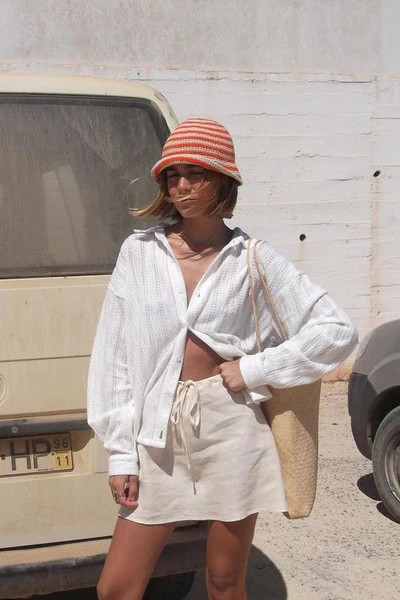 VRG GRL The Way To San Jose Linen Mini Skirt // Cream | VRG Grl