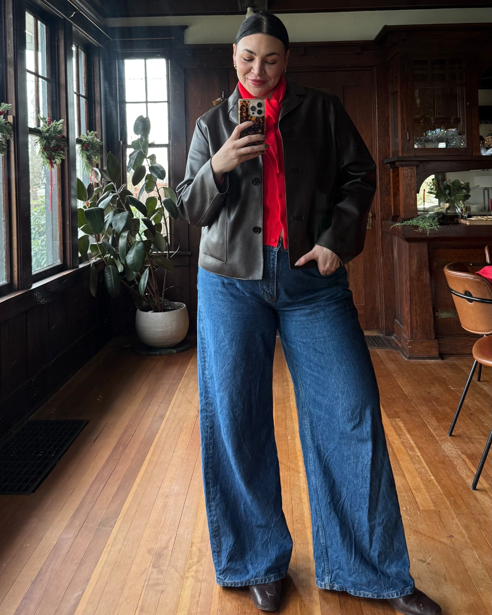 Happy last day to get sh*t done before Christmas Day❤️ wishing you a parking spot and a hot pretzel to keep you calm💕



#LTKootd #LTKgrwm #LTKMidsize