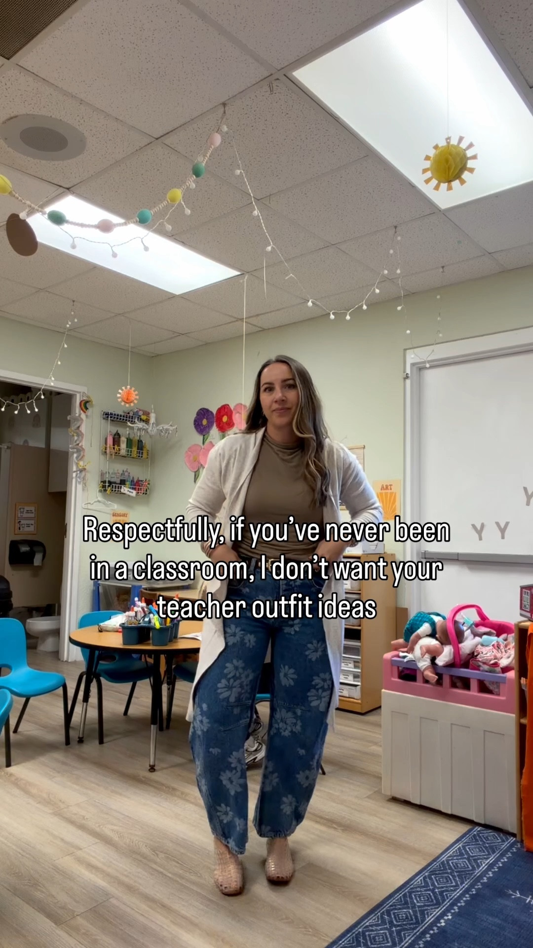 Teachers and only teachers should be creating teacher outfits. The trenches are deep honey 😂

#LTKWorkwear #LTKgrwm #LTKootd