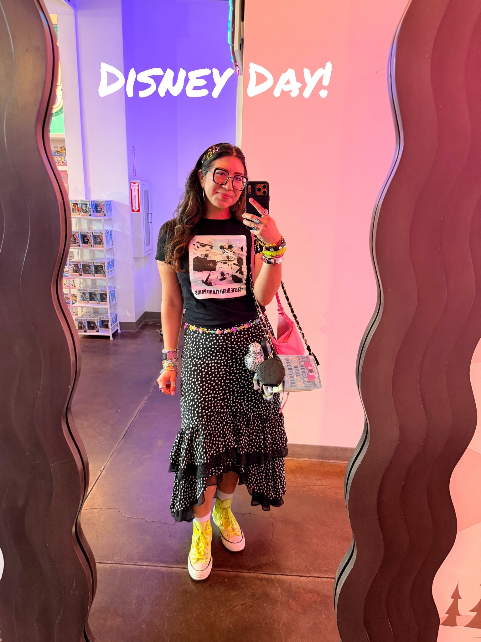 Loved my outfit for Disneyland this weekend!! I had so much fun putting it together! #disneyland #disneyfit #disneyoutfit #disneystyle #disneyworldoutfit #disneylandoutfit 