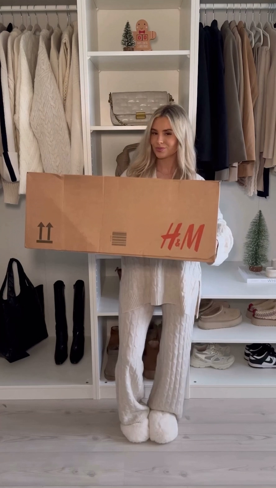 H&M HAUL By @ab61e 
The new collection is now available in the @hm store 

#hmhaul #outfitinspiration #cozyoutfits #loungewear #falloutfits #winteroutfitd

#LTKHolidaySale #LTKsalealert #LTKeurope