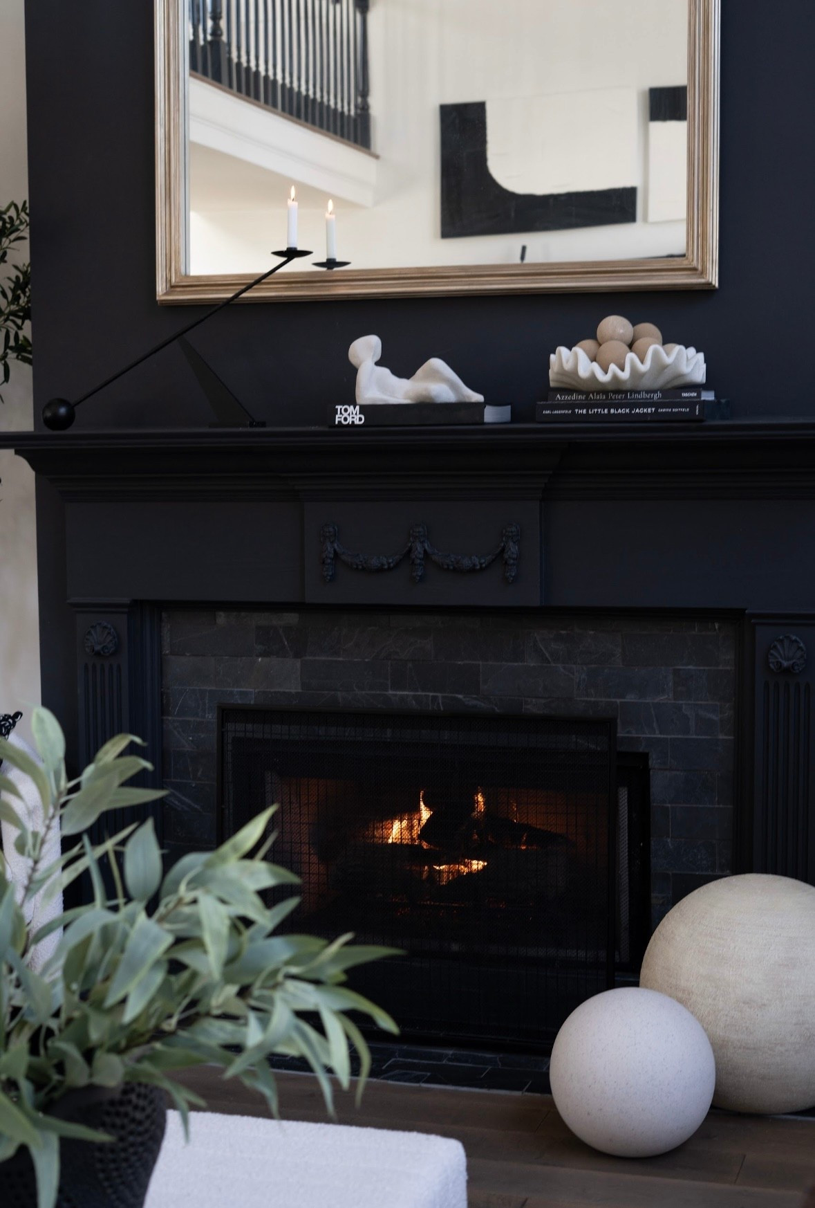 Iconic pieces don’t have to scream — they just show up and steal the scene.

These Wayfair finds are giving designer-level drama in the best way: sculptural silhouettes, bold contrast, rich texture, and that “where did you GET that?!” energy. The kind of decor that makes a room feel calm… but unforgettable.

#ad #wayfair #wayfairpartner @wayfair


#LTKHome #LTKdayinmylife #LTKmomlife