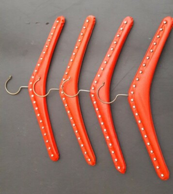 4x Vintage Kleiderbügel * 50er/60er *  rot Nieten * ROCKABILLY *  garderobe pop   | eBay | eBay DE
