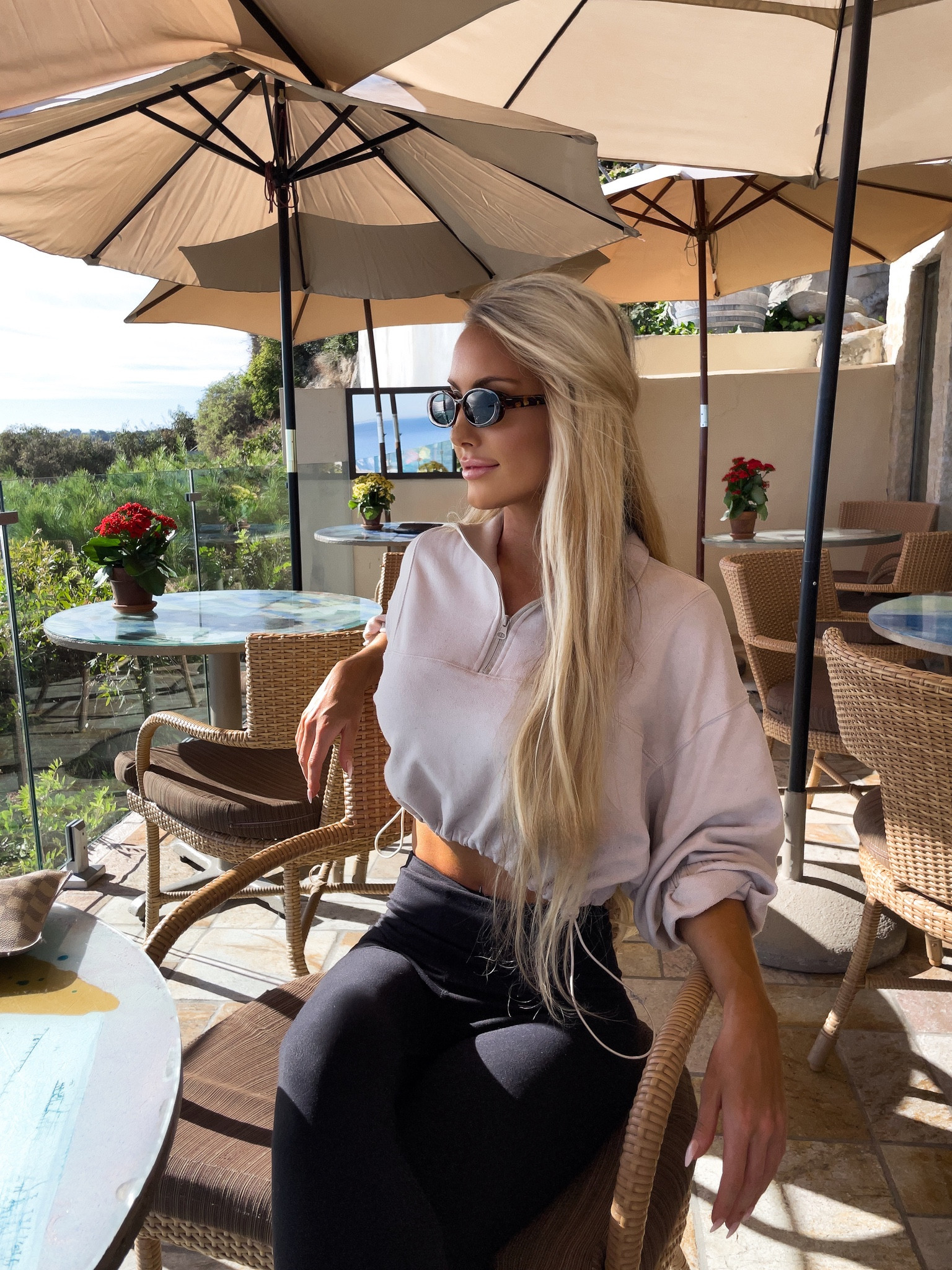 Athleisure outfit! My leggings are on sale for Black Friday! I get so many compliments on these. The fabric is thick and high quality and contours your body! Follow @hollyjoannew for style and beauty! Glad you’re here! Xx

Amazon Finds | Nordstrom sale outfit | Zella Every day live in leggings | Sunglasses | Gift Ideas

#LTKstyletip #LTKCyberWeek #LTKfindsunder50