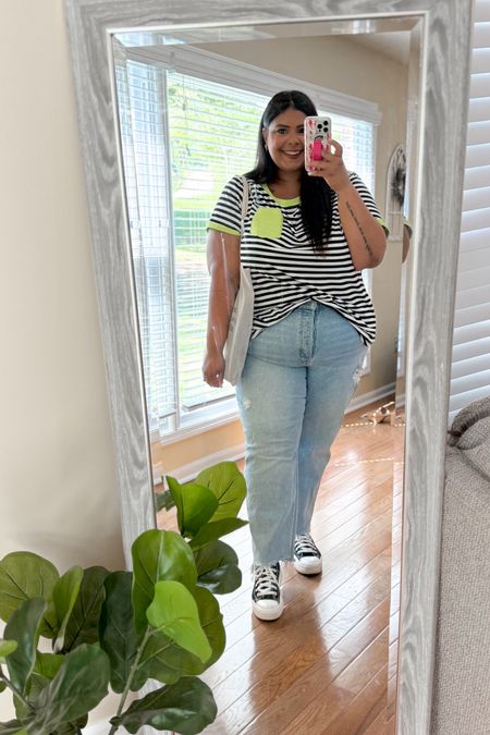Casual plus size outfit inspiration for this spring! 

#LTKplussize #LTKstyletip #LTKmidsize
