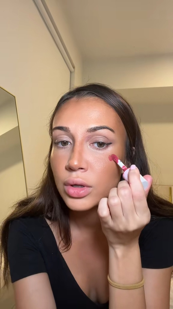 Drugstore makeup for the win I think bc whaaat?!? 

#LTKBeauty