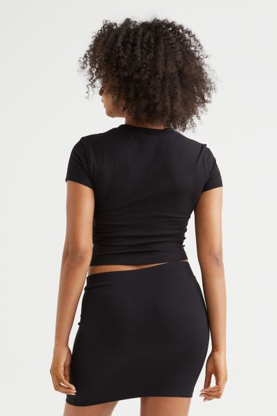Crop Top | H&M (US + CA)