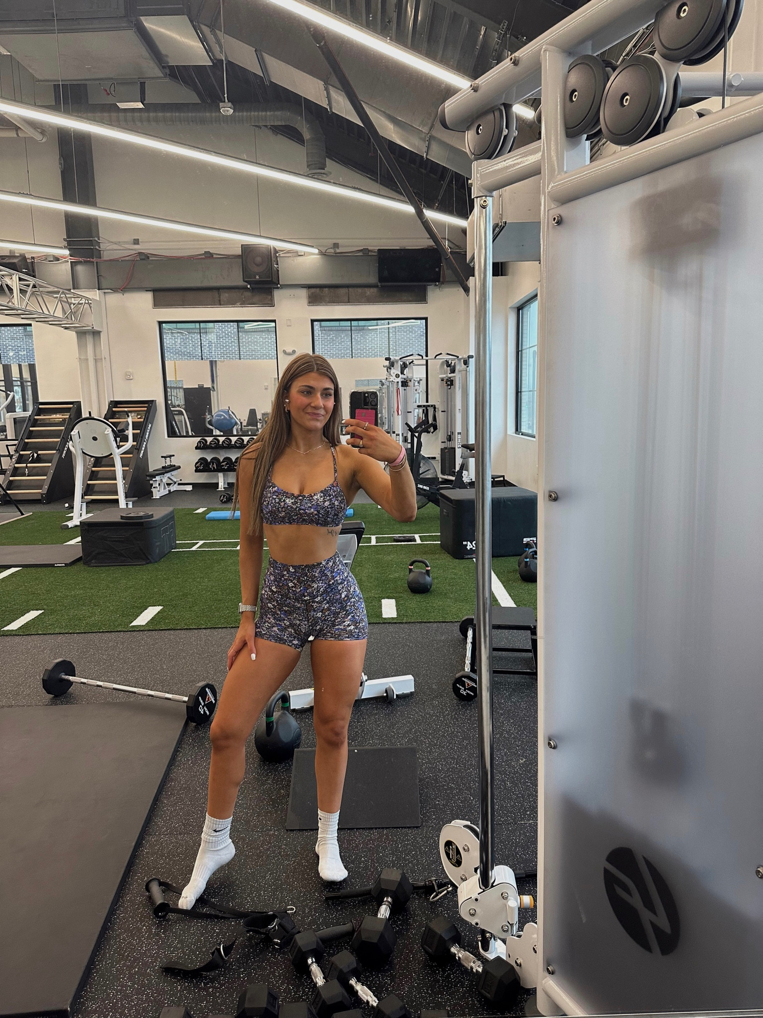 FLOWER FIT

#LTKfit #LTKU #LTKstyletip