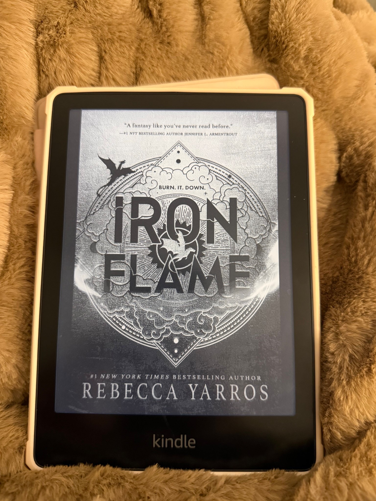 If you thought Fourth Wing wrecked you… Iron Flame takes it to another level 🐉🔥 couldn’t put it down and I’m still thinking about it.

#LTKSaleAlert #LTKstorytime