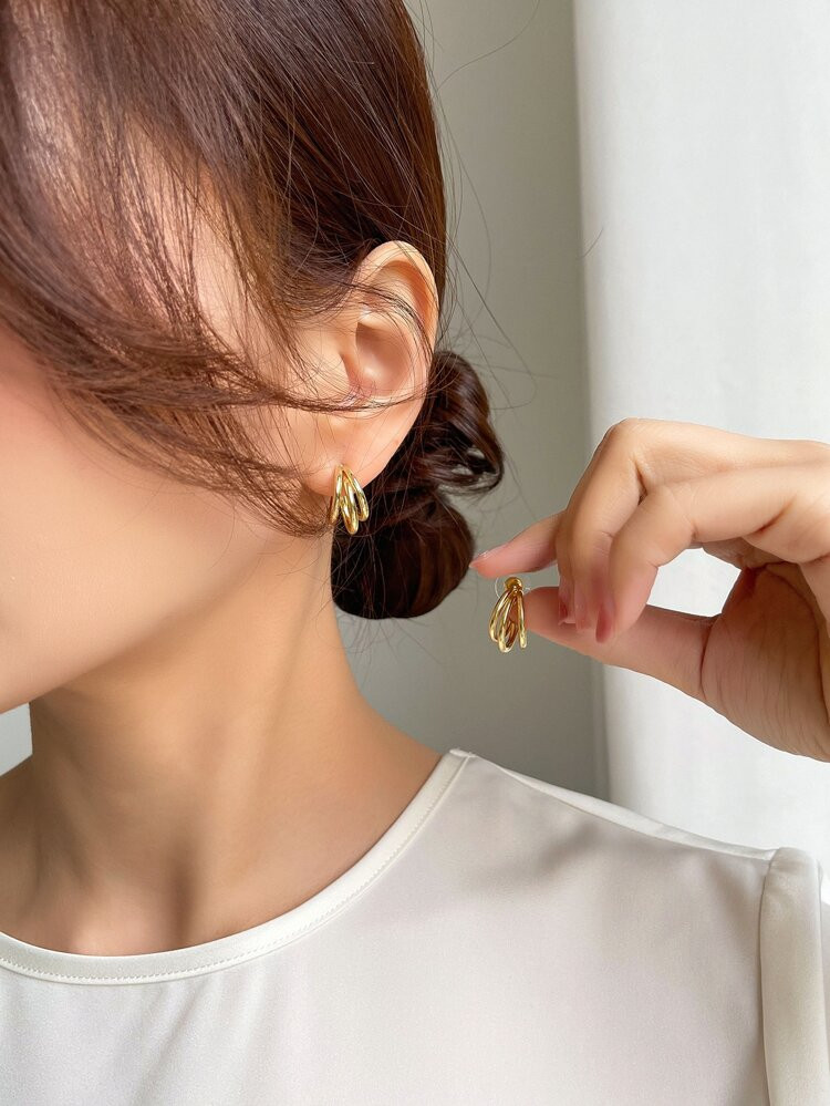 DAZY Minimalist Cuff Hoop Earrings | SHEIN