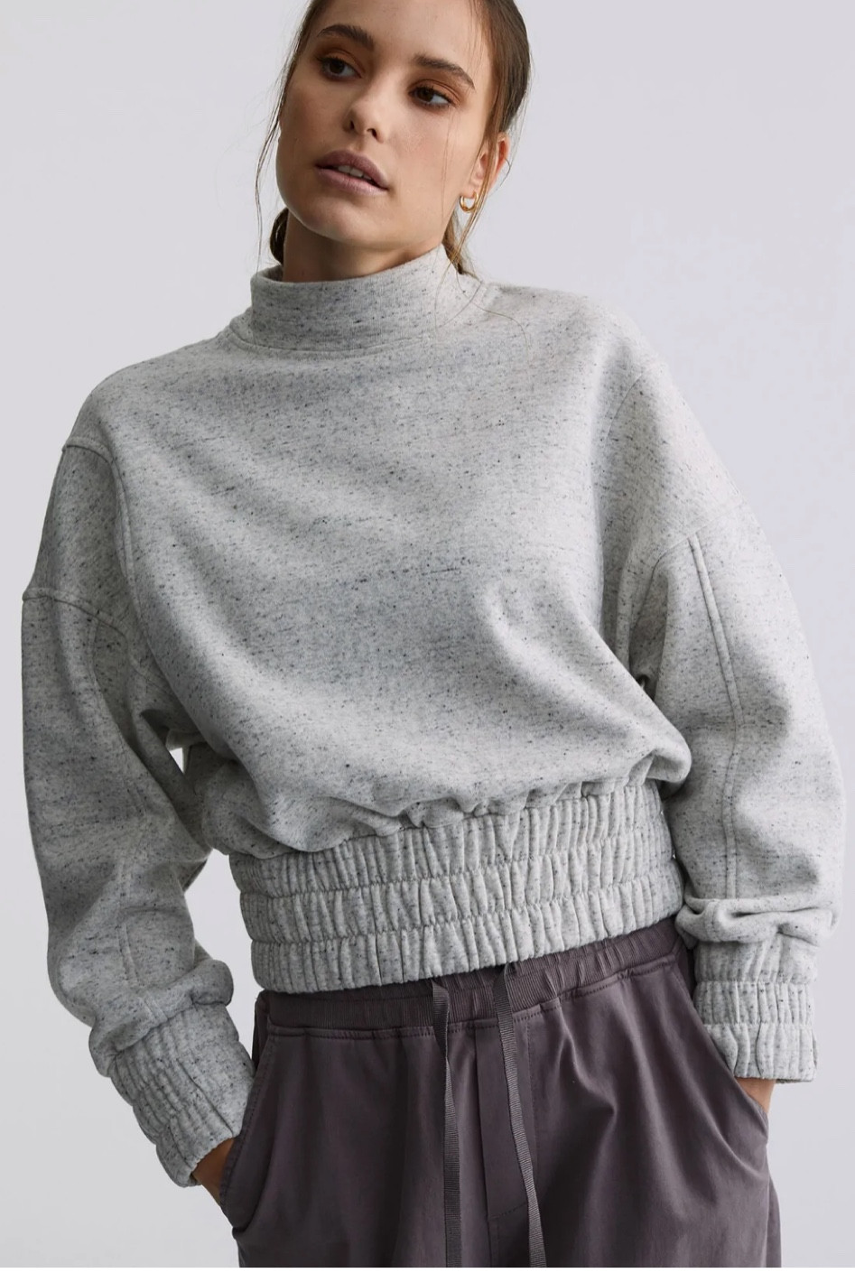 IN LOVE with this new Varley sweatshirt!!! This would be great for walking/running or any other outdoor activities this winter. It’s also makes for a great airport and travel outfit! Adding this to my cart now! I also added some of my other current favorites for colder weather!



#LTKSeasonal #LTKfit #LTKstyletip