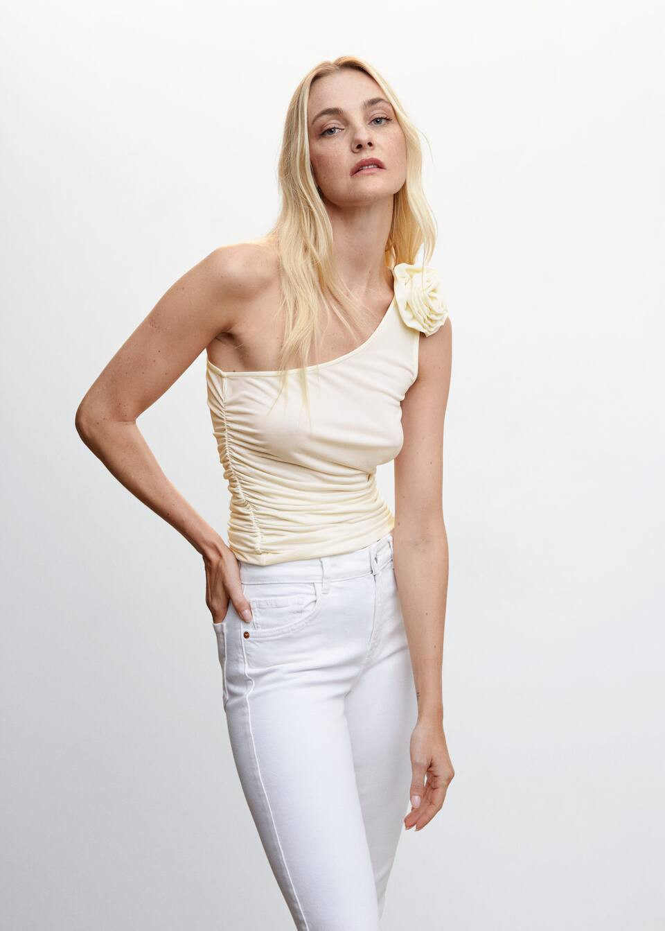 US$ 59.99 | MANGO (US)