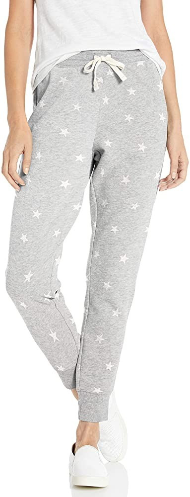 Amazon Essentials Women's French Terry Fleece Jogger Sweatpant | Amazon (US)