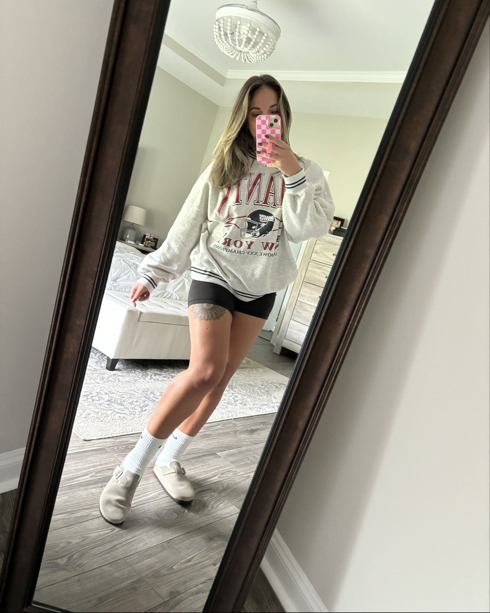 My favorite football Sunday looks courtesy of Abercrombie’s NFL collection. 🤍

Crew neck, bike shorts, leggings, athleisure, cozy fashion, ootd, NFL shop, fall style

#LTKStyleTip #LTKSeasonal #LTKFindsUnder100
