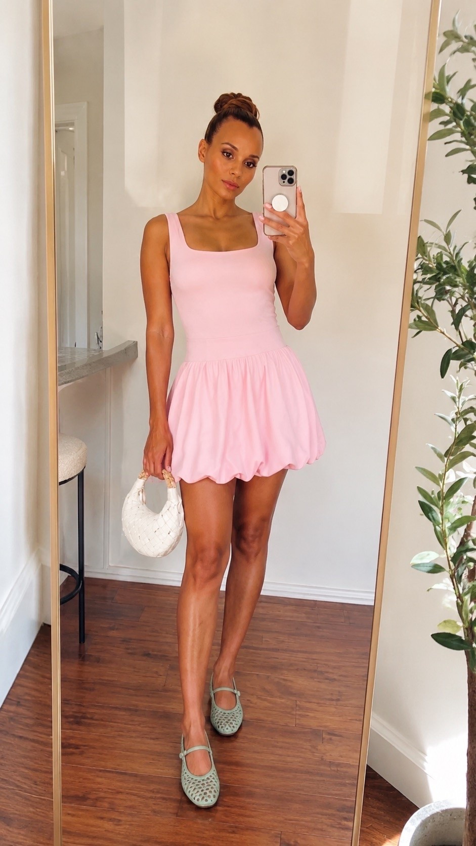 This pink bubble dress is giving cute summer brunch vibes 💕 Easy, flattering, and perfect for warm days when you still want to look put together. Paired it with the cutest flats and mini bag ✨

#LTKStyle #SummerDress #PinkDress #BrunchOutfit #OOTD #SummerFashion #FeminineStyle #MiniDress #StyleInspo #EverydayStyle #LTKFashion #ChicStyle

#LTKootd