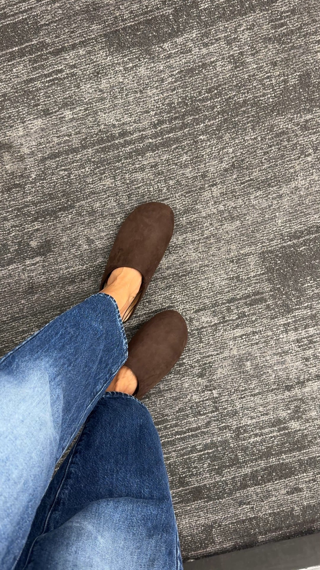 Fall shoes. Clogs. Mules. 
This style reminds me of The Row clogs. 
These may run slightly small in length. 
I love this dark brown color. Also comes in a lighter camel color. 
Soft cushion footbed. 
Seems decent quality for the price. 


#LTKFindsUnder50 #LTKShoeCrush #LTKOver40