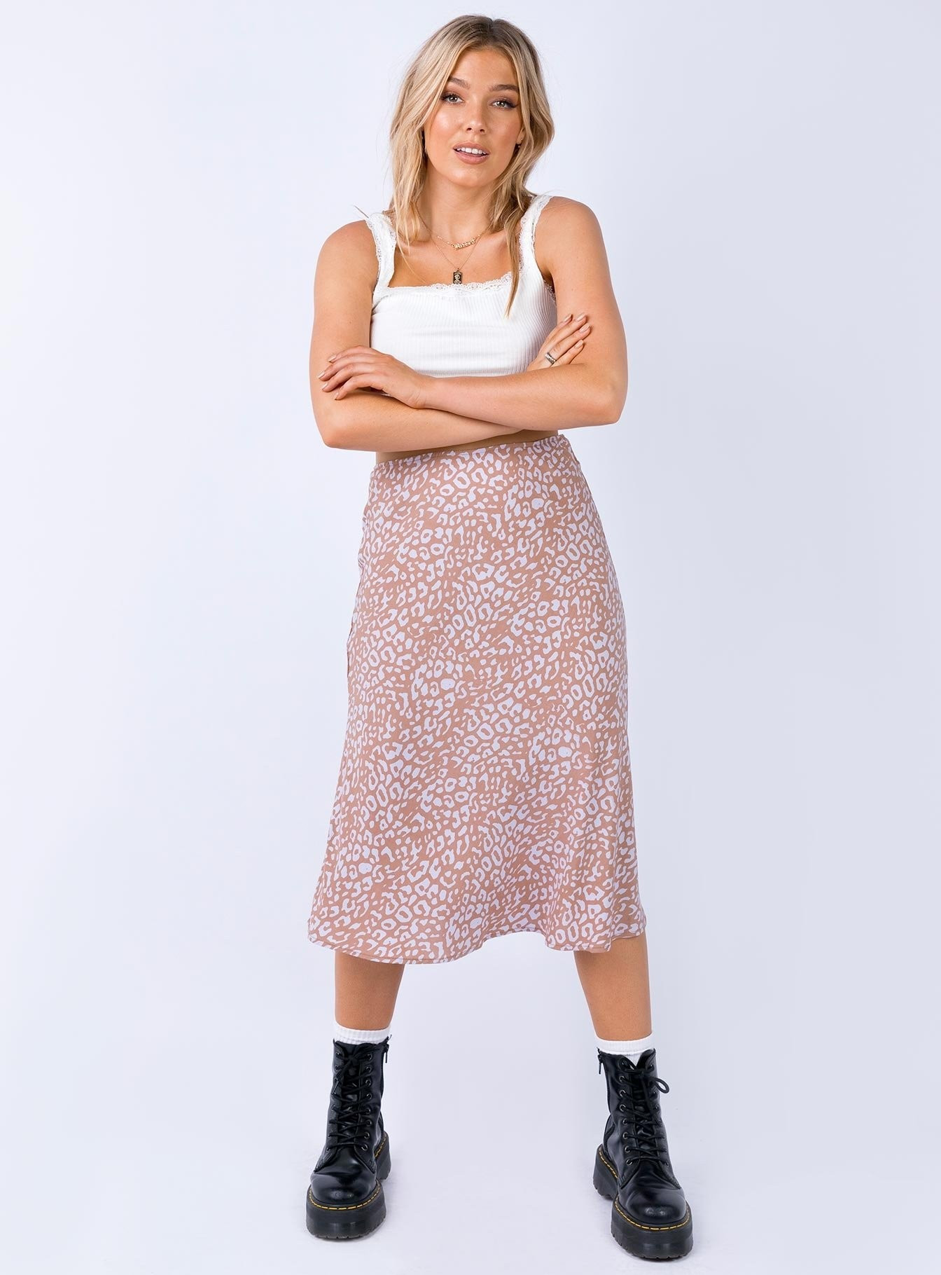 Motel Tauri Skirt Leopard Spot Pink | Princess Polly AU