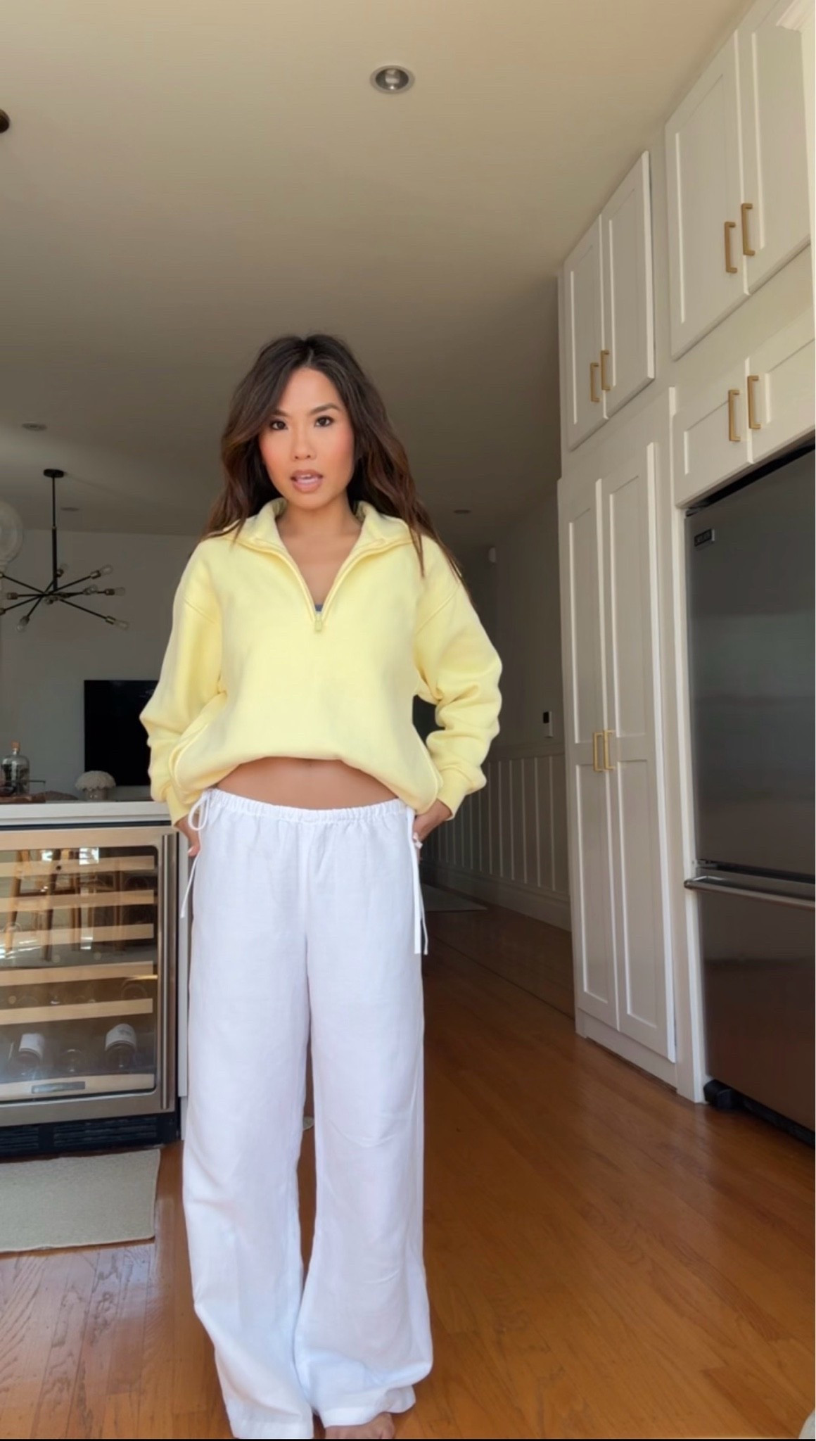 Casual outfit of the day!

Sizing:
Tank - tts, xs
Sweatshirt - tts, xs
Linen pants - tts, xs

#LTKootd #LTKPetite