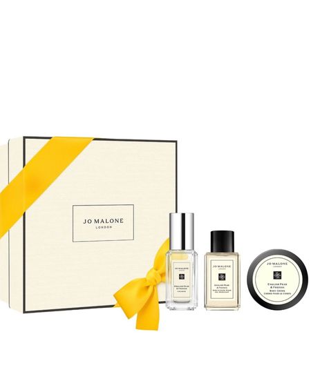 Fragrance gift sets make the best gifts!🤗This one from Jo Malone is Limited Edition and is under $50. Perfect for those who want to discover new scents!😘😘






#ltkholiday #ltkbeauty #giftset #fragrance #fraganceset #fragrancegiftset #giftsets #ltkstyletip #ltk100 #limitededition #limitedgiftsets #jomalone #jomalonegiftset

#LTKSeasonal #LTKunder50 #LTKGiftGuide
