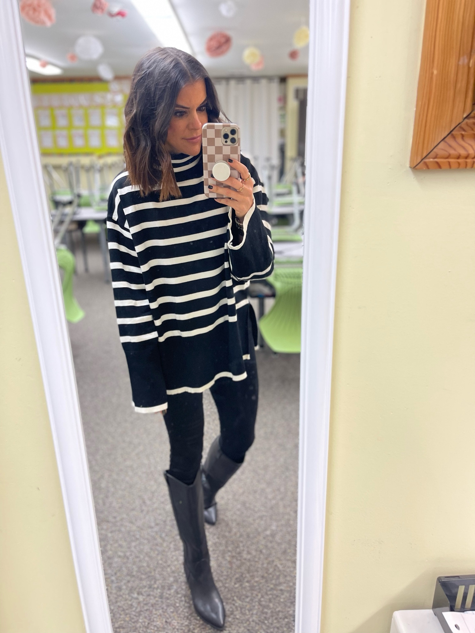 Today’s classroom #ootd

Amazon sweater- size small
Abercrombie jeans- size 26
Target boots, Tts (mostly sold out, linking my similar amazon ones) 

#LTKunder50 #LTKunder100 #LTKsalealert