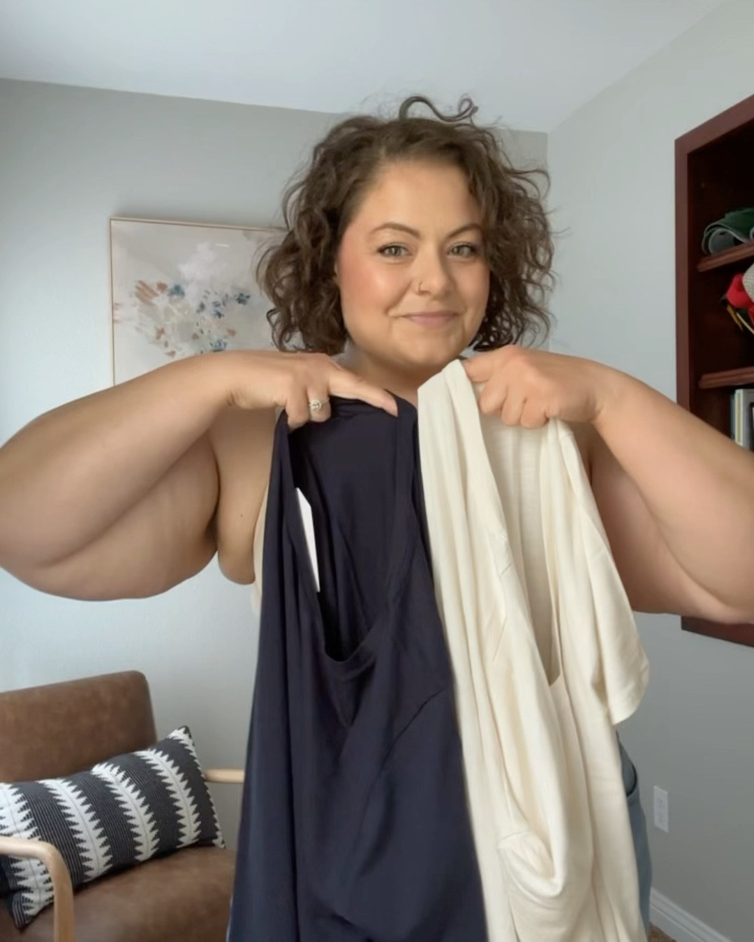 Wearing the size S in both tees. 

#LTKMidsize #LTKPlusSize