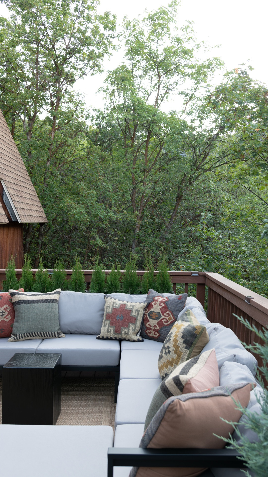 If you’re looking for a beautiful, comfortable, and budget friendly outdoor sofa- this oversized one from @Wayfair is pretty perfect. Linking everything we used on our cabin deck… 

#ad #wayfair #wayfairpartner

#LTKSeasonal #LTKHome