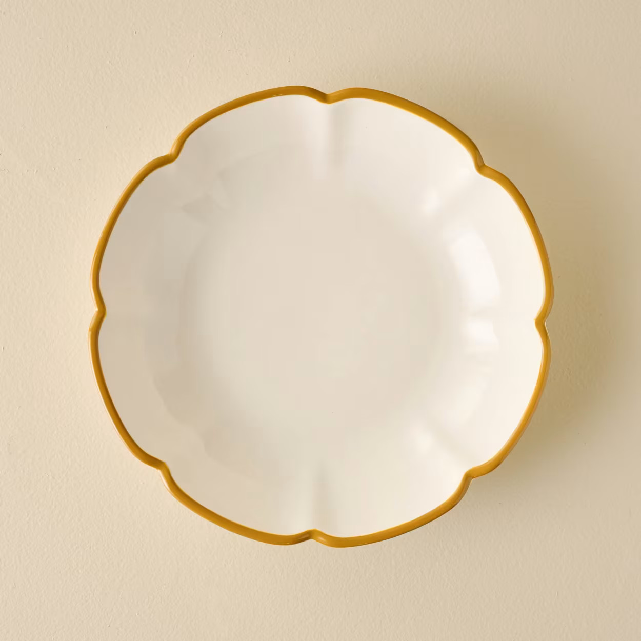 Luna Scalloped Pasta Bowl | Magnolia