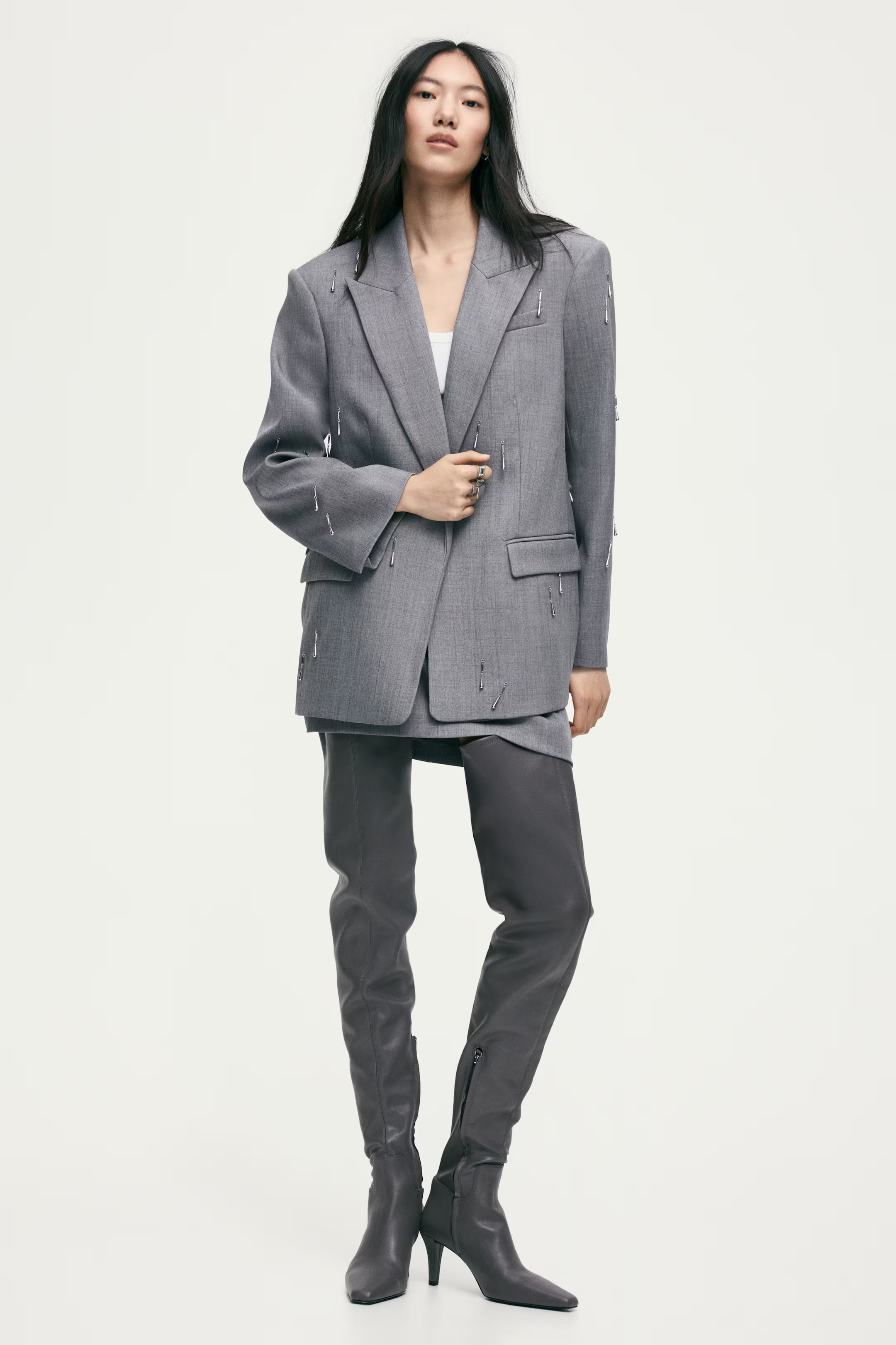Blazer mit Perlenverzierung | H&M (DE, AT, CH, NL, FI)