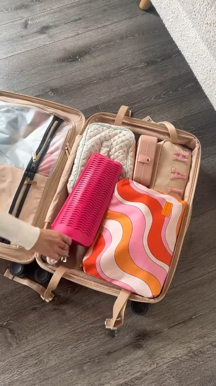 Post vacation reset

Unpacking, unpack with me, laundry, laundry day, laundry inspo, reset, reset day, post vacation, post trip, amazon finds, beis, calpak, amazon, amazon gadgets, cleaning gadgets, cleaning finds

#LTKhome #LTKVideo #LTKtravel