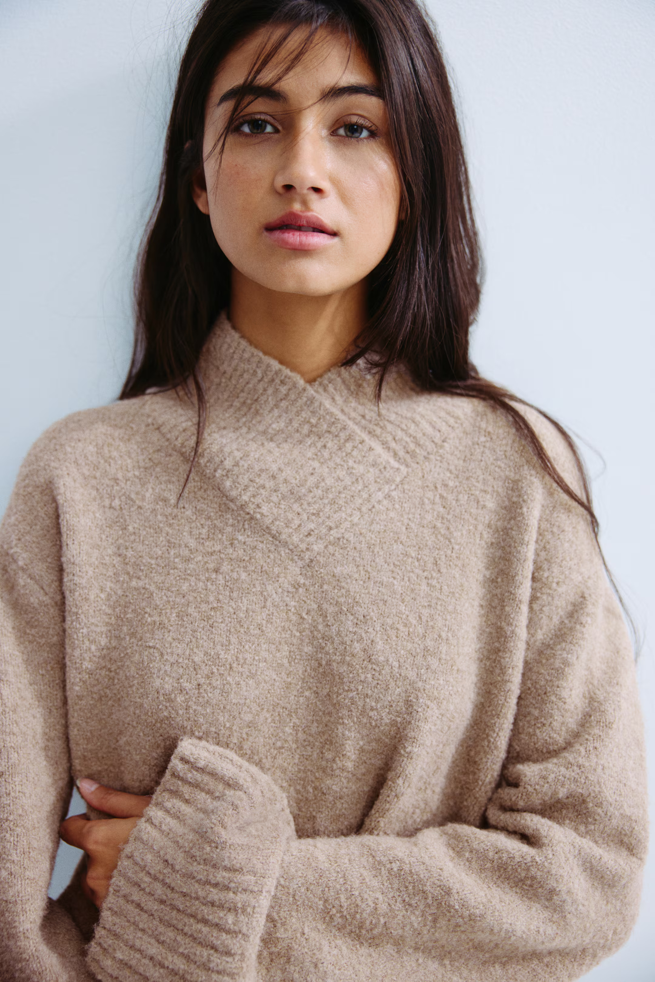 Wool-blend V-neck jumper | H&M (UK, MY, IN, SG, PH, TW, HK)