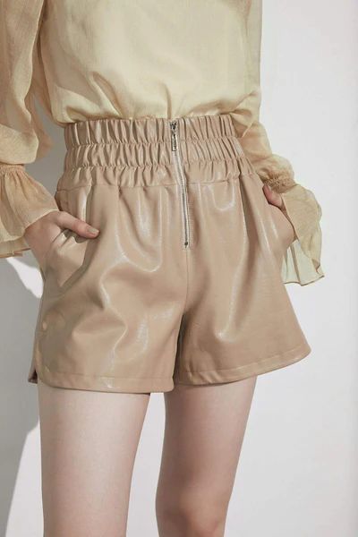 Glossy Fawn Leather Shorts | J.ING