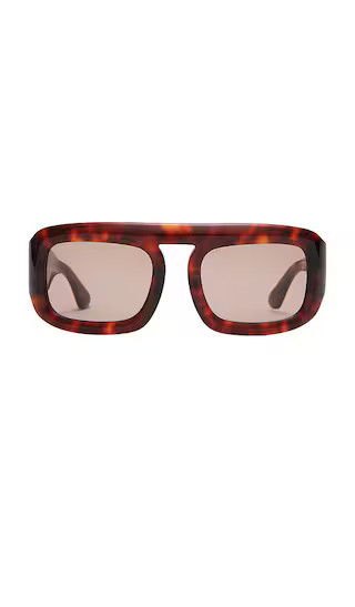 Elisa Johnson Aries Sunglasses in Brown. | Revolve Clothing (Global)