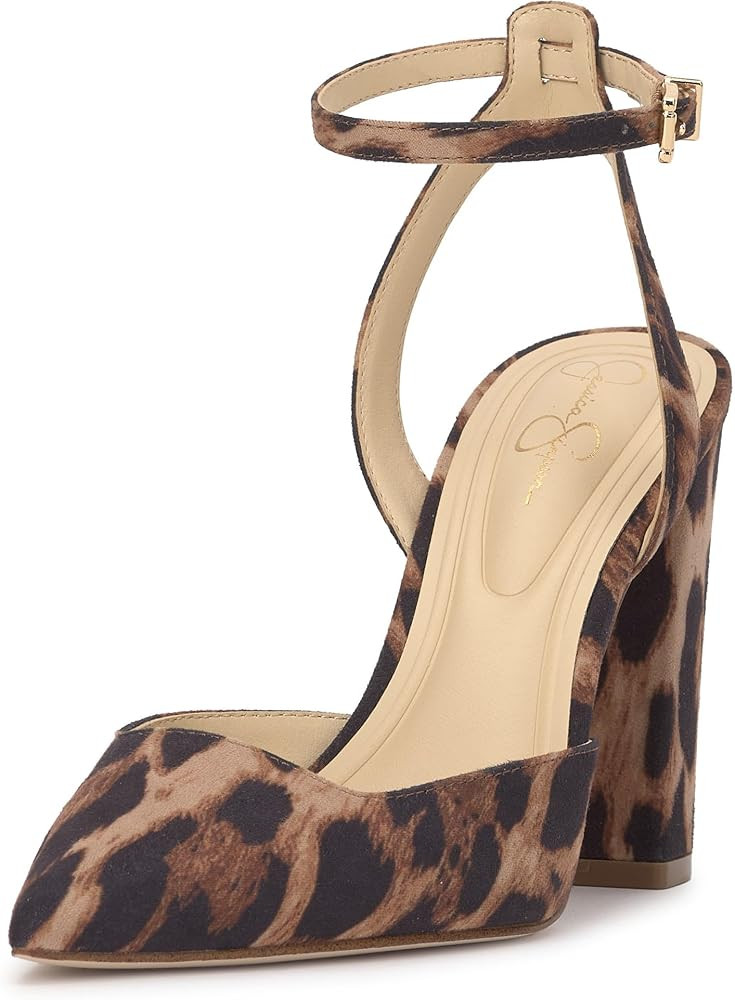 Jessica Simpson Women's Nazela Pointed Toe Pump | Amazon (US)