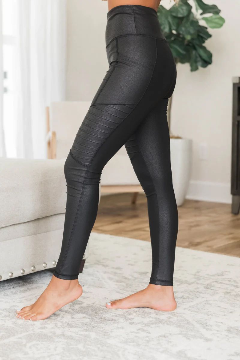 Runaway Hearts Black Moto Leggings | The Pink Lily Boutique