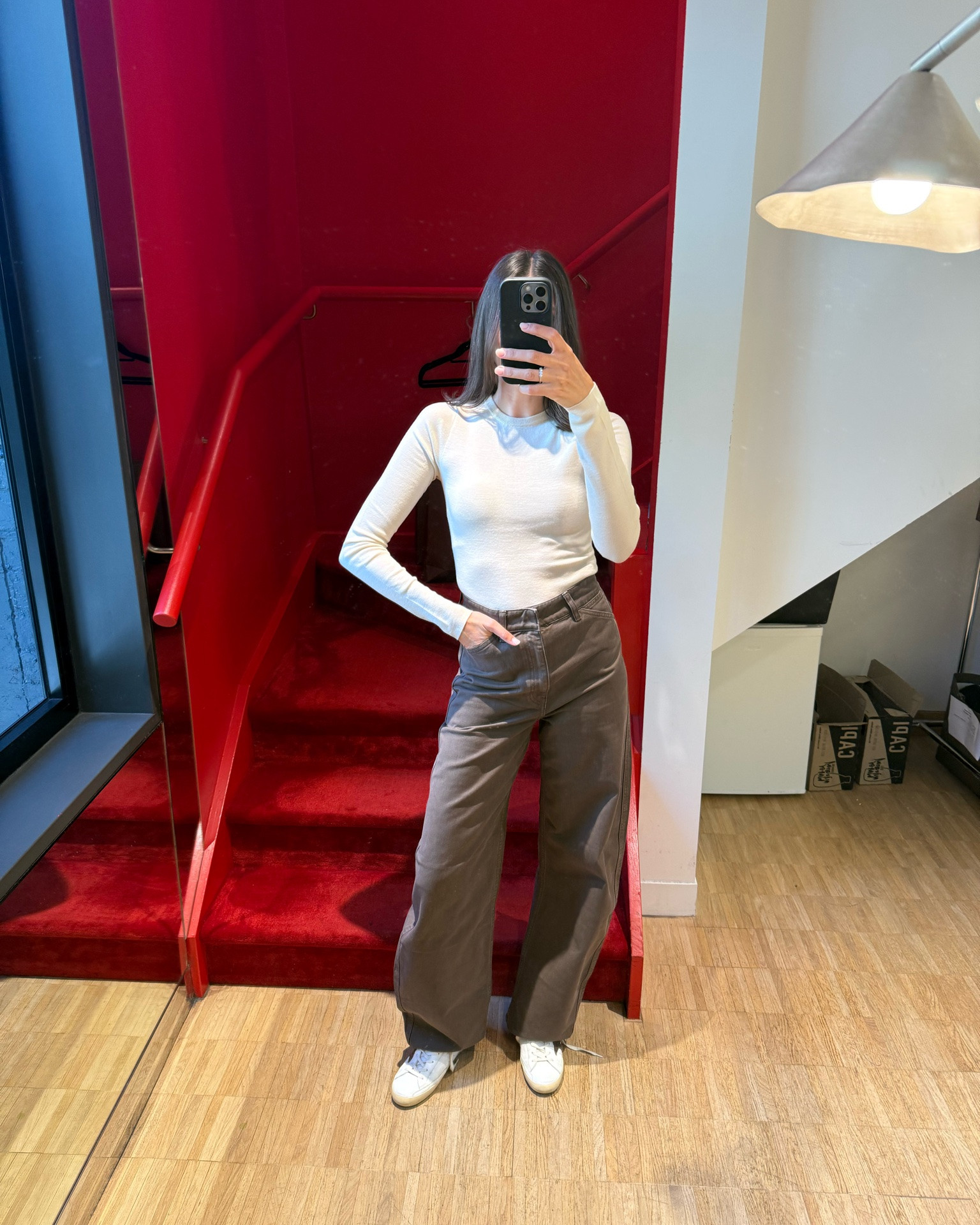 Zeva jeans from Henne in size 25 paired with the Carr top in Soy - size XS x