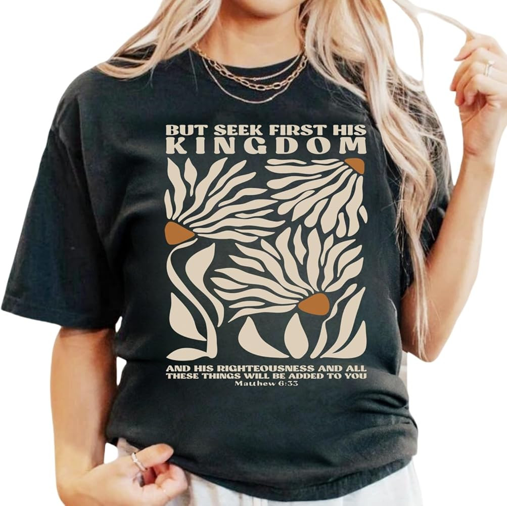 Christian Shirts for Women Vintage Bible Verse Boho Wildflowers Shirts Floral Graphic Tees | Amazon (US)